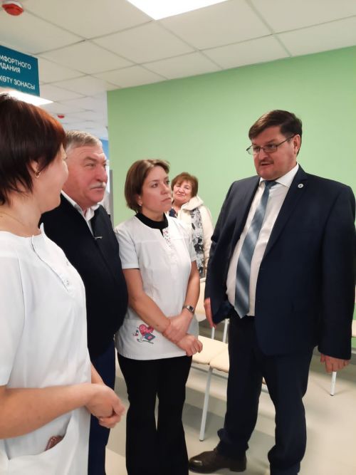 В Лениногорске открылась поликлиника после ремонта