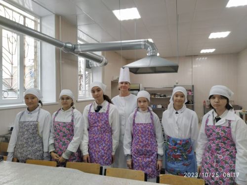 В Лениног­орском политехническ­ом колледже прошло мероприятие практико-­ориентированного мод­уля для участников Всероссийского проекта «Билет в будущее»