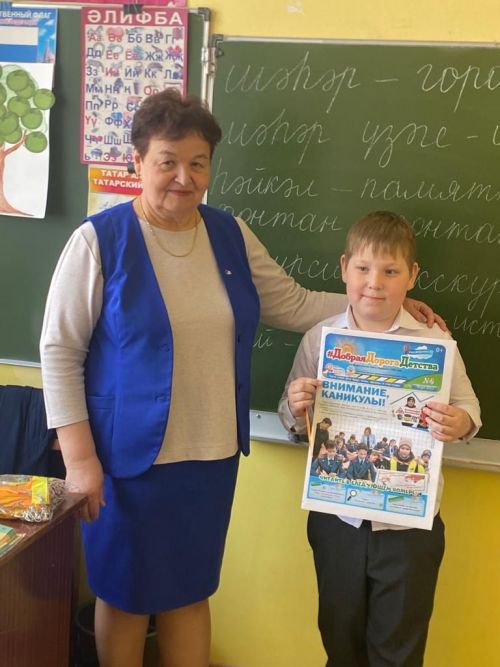 В Лениногорске первоклашкам вручили светоотражающие элементы
