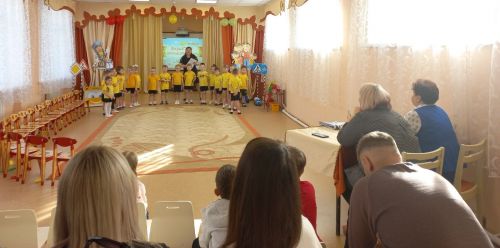 В детском саду Лениногорска провели «Путешествие в «Дорожнобезопасный город»
