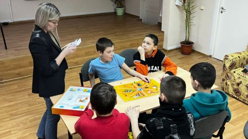 В Лениногорске специалисты рассказали, как детям вести себя дома, на улице, на дорогах
