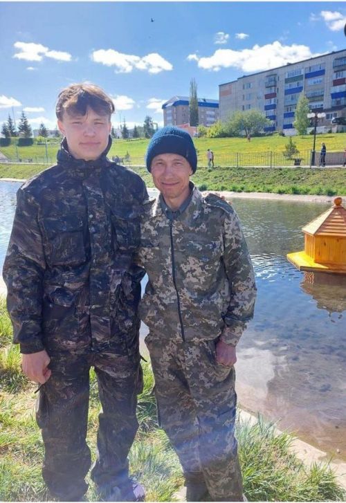 Школьник из Лениногорска построил дом для местных уток