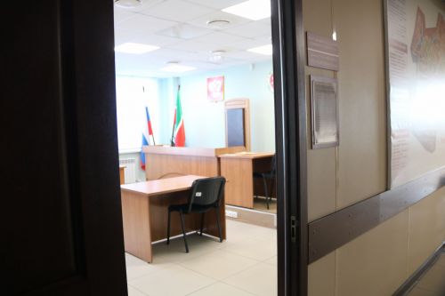 В Татарстане бывший чиновник правоохранительного ведомства не смог объяснить прокуратуре происхождение своих доходов в 38 миллионов рублей
