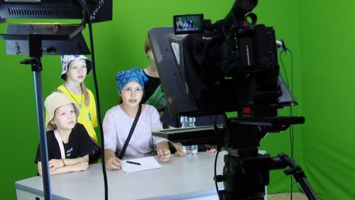 В Лениногорске ребята из дворовых лагерей побывали на телеканале «Лениногорск 24»