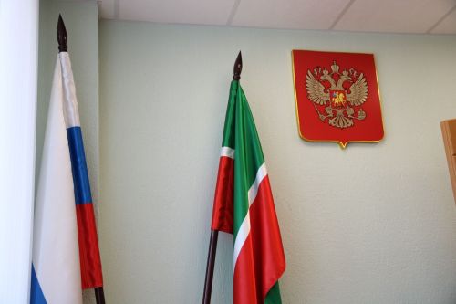 В Казани арестовали парня со свастикой на шее