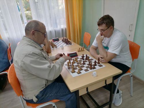 В Лениногорске прошёл VI турнир «Честь шахматной короны»