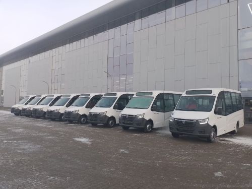 Лениногорскому району передали 7 автомобилей ГАЗель для пассажирских перевозок