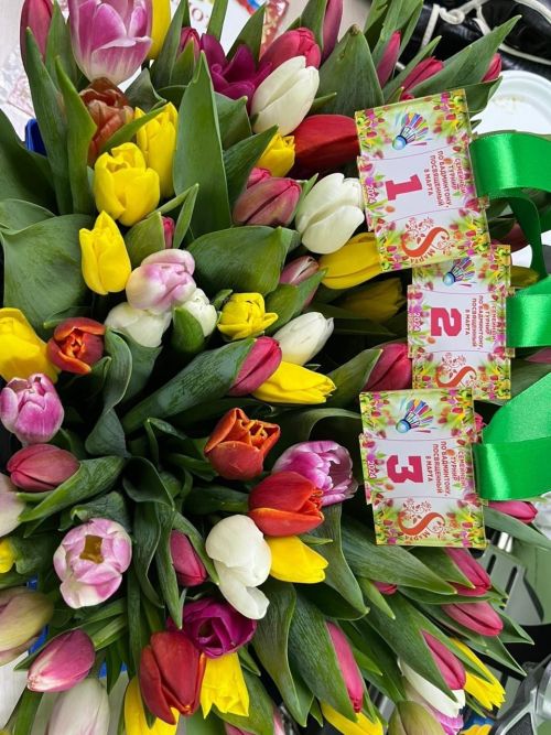 В спортивном зале УДМС прошли семейные соревнования по бадминтону