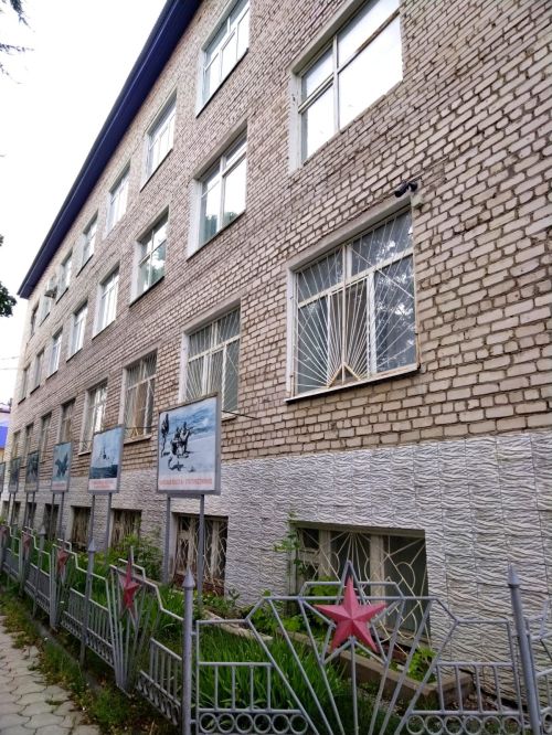 Лениногорцам рассказали о преимуществах службы по контракту