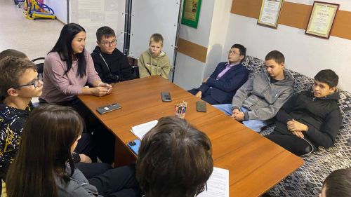 Лениногорским подросткам рассказали о развитии самоконтроля
