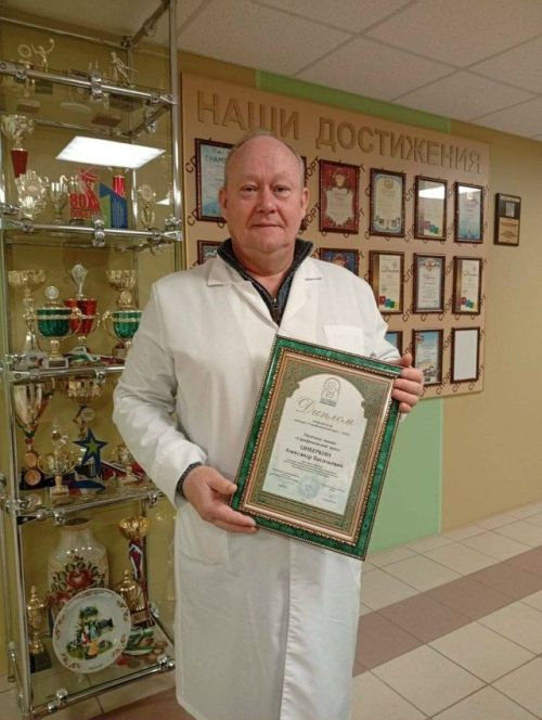 Врач из Лениногорска среди лучших в стране
