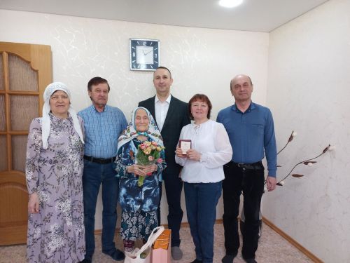 Долгожительница Лениногорска Магира Валиева: О чем мечтает в 101 год?
