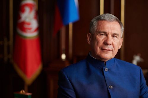 Поздравление Раиса Республики Татарстан Р.Н. Минниханова с праздником Ураза-Байрам