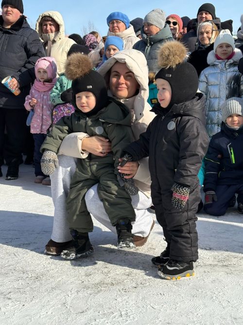 Перед Великим постом в Лениногорске широко отпраздновали Масленицу
