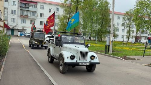 Расцветали яблони и груши!