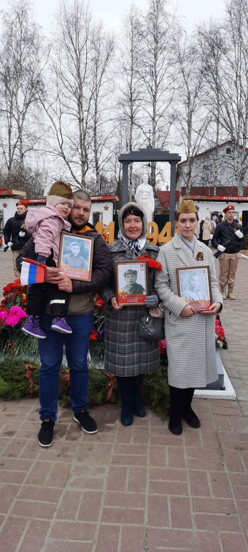 Волонтер из Лениногорска вместе со своими родственниками помогает фронту