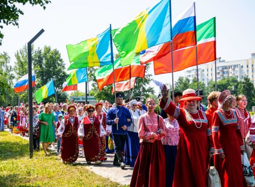 Парады дружбы народов прошли по всему Татарстану