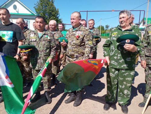В селе Верхние Чершилы Лениногорского района состоялось торжественное открытие памятника пограничникам