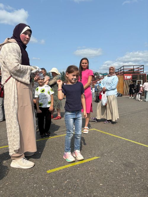 В Лениногорске на Курбан Байраме дети получали призы за знание корана