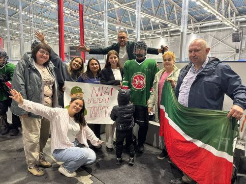 В Татарстане продолжаются соревнования Кубка Раиса РТ среди ветеранов СВО: в это воскресенье спортсмены состязались в следж-хоккее
