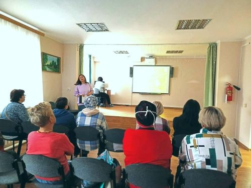 В Центра социального обслуживания Лениногорска прошло виртуальное путешествие по Казанскому Кремлю