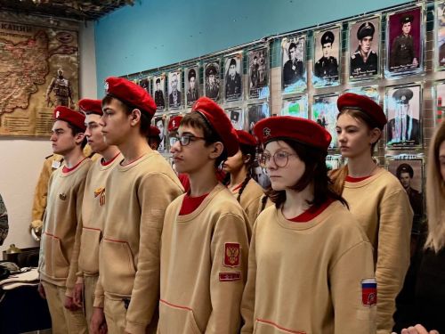 В Молодёжном центре «Высота» открылся мобильный музей «На защите границ»