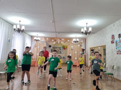 В Лениногорске дети изучают ПДД