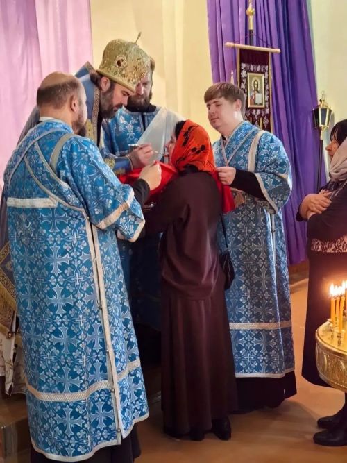 В Лениногорском районе в храме состоялась Божественная литургия