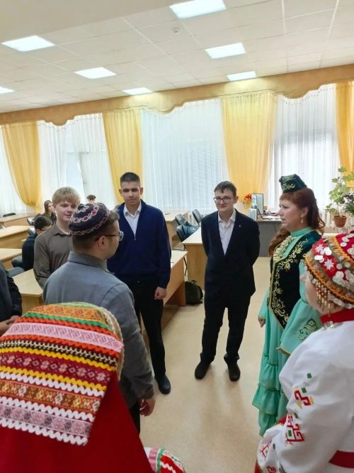 Для студентов Лениногорска провели экскурс «Дружба народов — дружба культур»