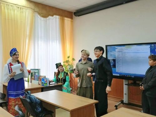 Для студентов Лениногорска провели экскурс «Дружба народов — дружба культур»