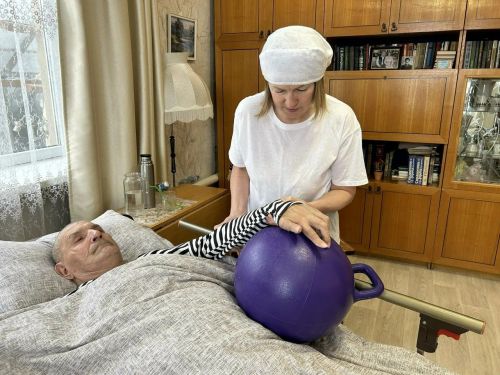 В Лениногорске регулярно проводятся занятия «Фитнес для пожилых»