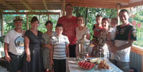 В Лениногорском районе сирота, усыновлённый бездетной парой 100 лет назад, стал основателем большой династии учителей