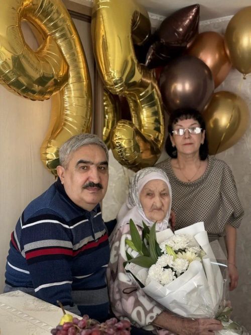 Жительница Лениногорска Замзамия Фахрутдинова отметила 95-летие