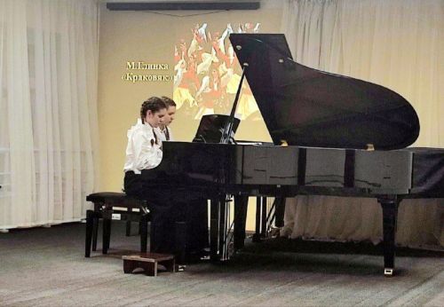 В музыкальной школе Лениногорска прошёл концерт юных пианистов