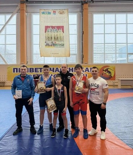 Борцы из Лениногорска завоевали три победных места