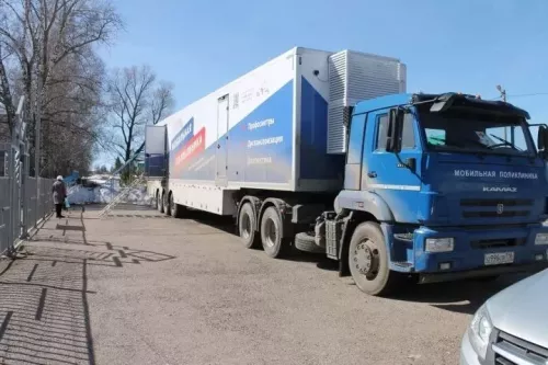В Лениногорский район приехала мобильная поликлиника
