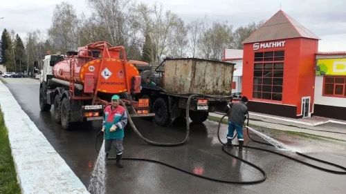 Глава Лениногорского района сообщил, какие улицы начнут мыть в городе
