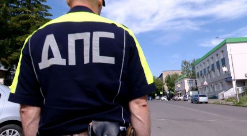 В Лениногорске водитель легковой машины сбил питбайк