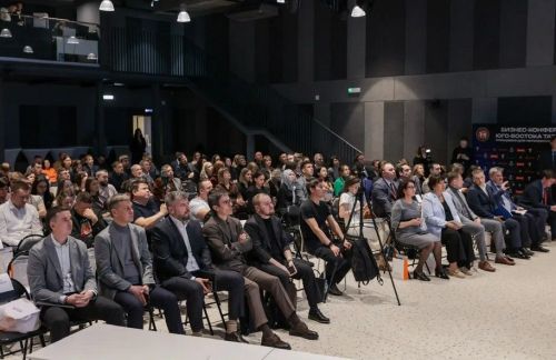 Глава Лениногорского района Марат Гирфанов с командой предпринимателей принял участие в бизнес-конференции юго-востока Татарстана