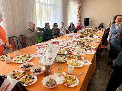 В Лениногорске депутат Рамиз Мамедов наградил воспитанников детских домов за достижения