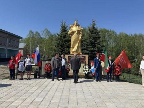 Во всех сельских поселениях Лениногорского района прошли митинги, посвященные Дню Победы