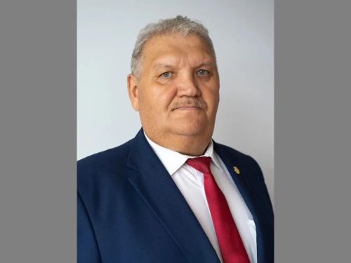 Главный ветеринарный врач Лениногорска Рашат Ахметов получил высокую награду от президента России
