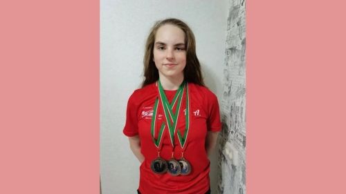Анастасия Кожевникова из Лениногорска стала звездой турнира на Кубок РТ по плаванию