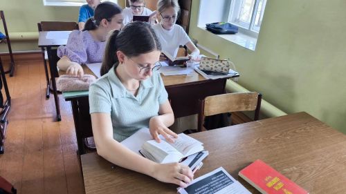 В Лениногорске в воскресной школе при Свято-Троицком приходе состоялся годовой экзамен