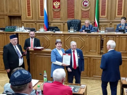 Лениногорские ветераны-краеведы выступили в Госсовете Татарстана