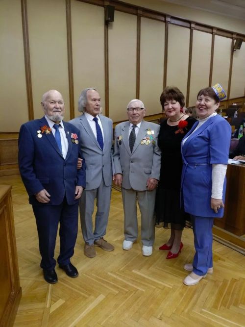Лениногорские ветераны-краеведы выступили в Госсовете Татарстана