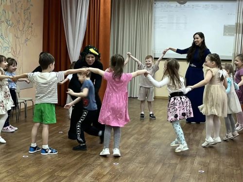 Герои сказок Габдуллы Тукая пришли в гости в детские сады Лениногорска