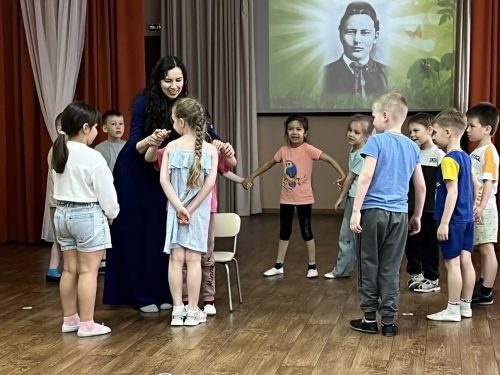 Герои сказок Габдуллы Тукая пришли в гости в детские сады Лениногорска