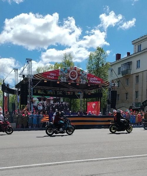 Лениногорк масштабно  празднует День Победы