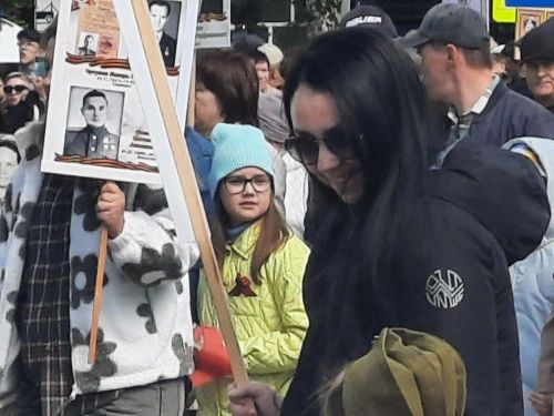 В Лениногорске 1500 жителей прошли в рядах  «Бессмертного полка»